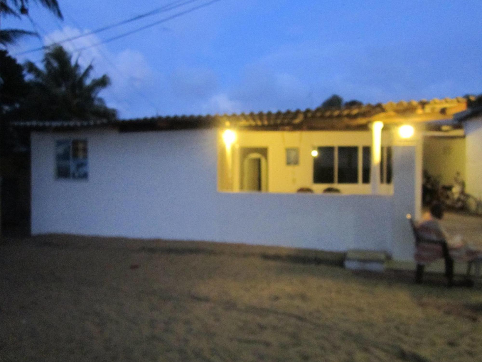 Anicia Beach House Negombo Kültér fotó