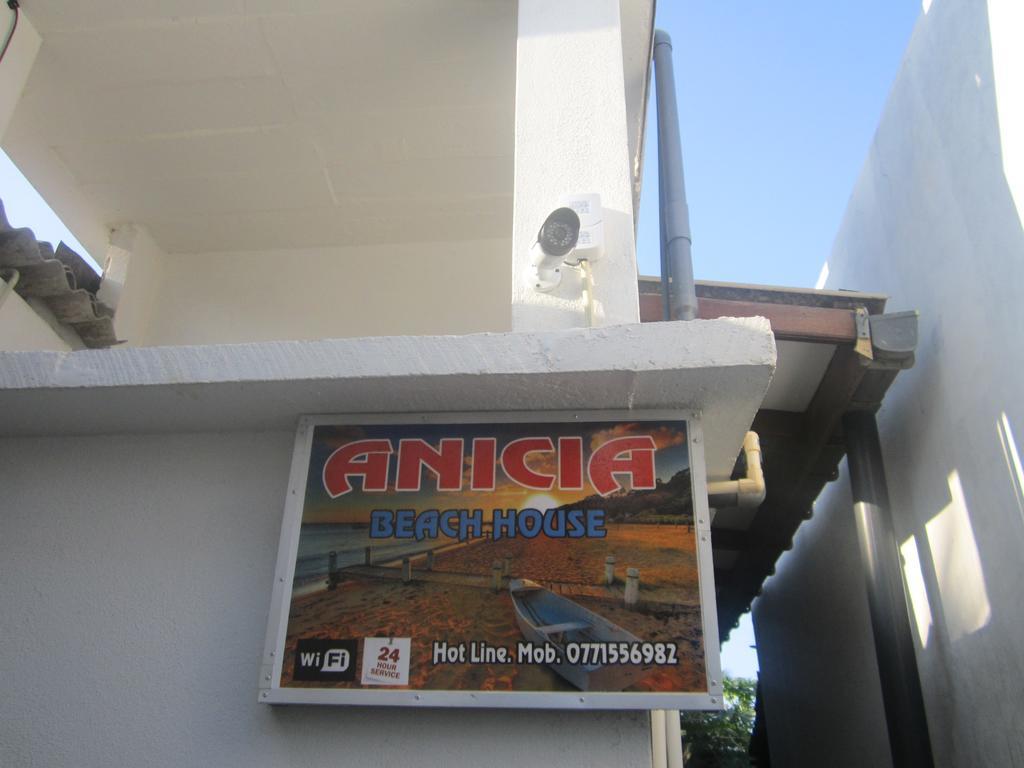 Anicia Beach House Negombo Kültér fotó