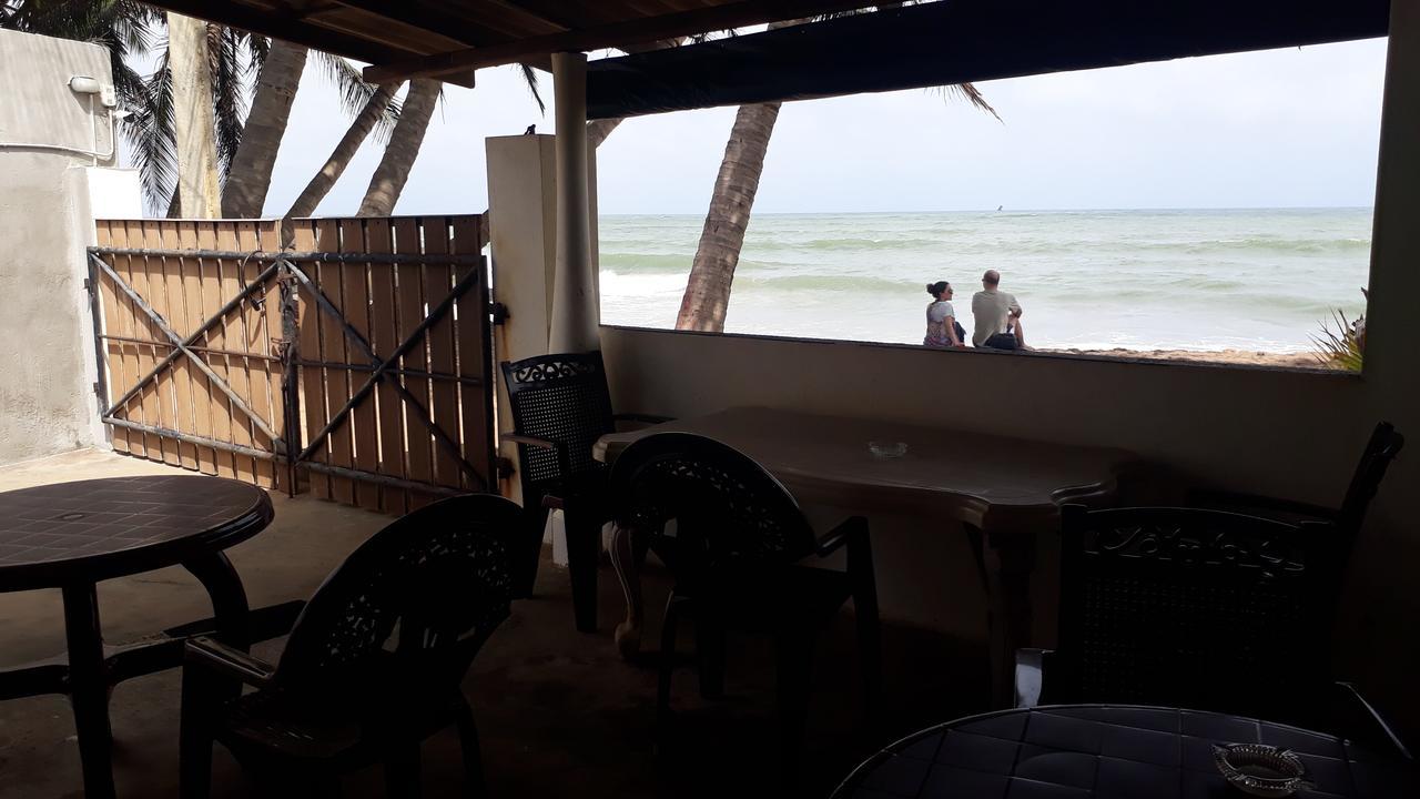 Anicia Beach House Negombo Kültér fotó