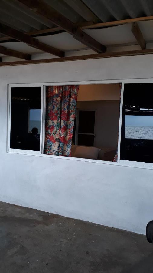 Anicia Beach House Negombo Kültér fotó